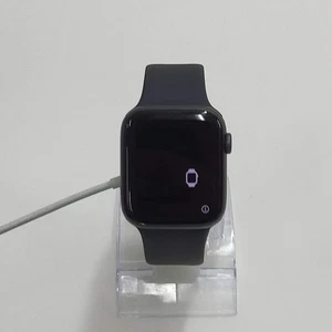 Bracelet sport GPS uniquement Apple Watch Series 6 44 mm gris sidéral aluminium noir A2292 - Photo 1 sur 7