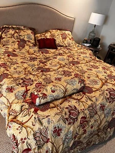 Rose Tree Shenandoah Queen Comforter 2 King Pillow Covers, 2 Throws, Lumbar 6pcs - Picture 1 of 22