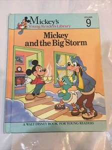 Mickeys Young Readers Library Volume 9 Mickey And The Big Storm - Bild 1 von 8