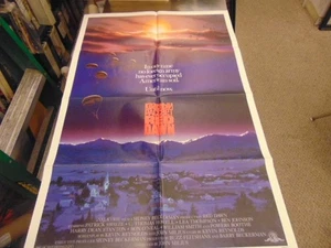 RED DAWN/ORIG. U.S. MOVIE POSTER (JOHN MILIUS/PATRICK SWAYZE)C649 - Picture 1 of 1