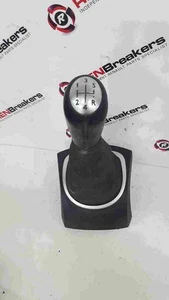Renault Clio MK3 2005-2012 Gearstick Knob Gaitor 8200393246 - Picture 1 of 5