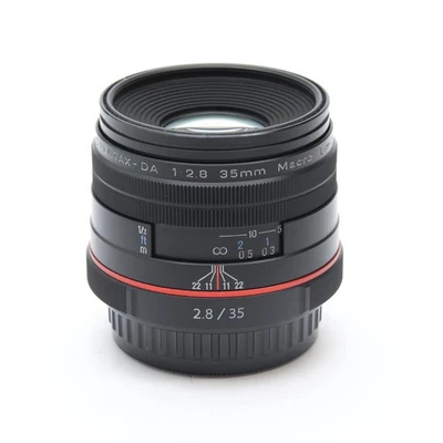 Pentax HD DA 35mm F/2.8 Macro Limited Black (APS-C / K mount) #260 - Image 1 of 4