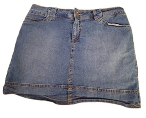 St John's Bay Women's Skirt Size 16 Medium Wash Denim Stretch - Picture 1 of 7