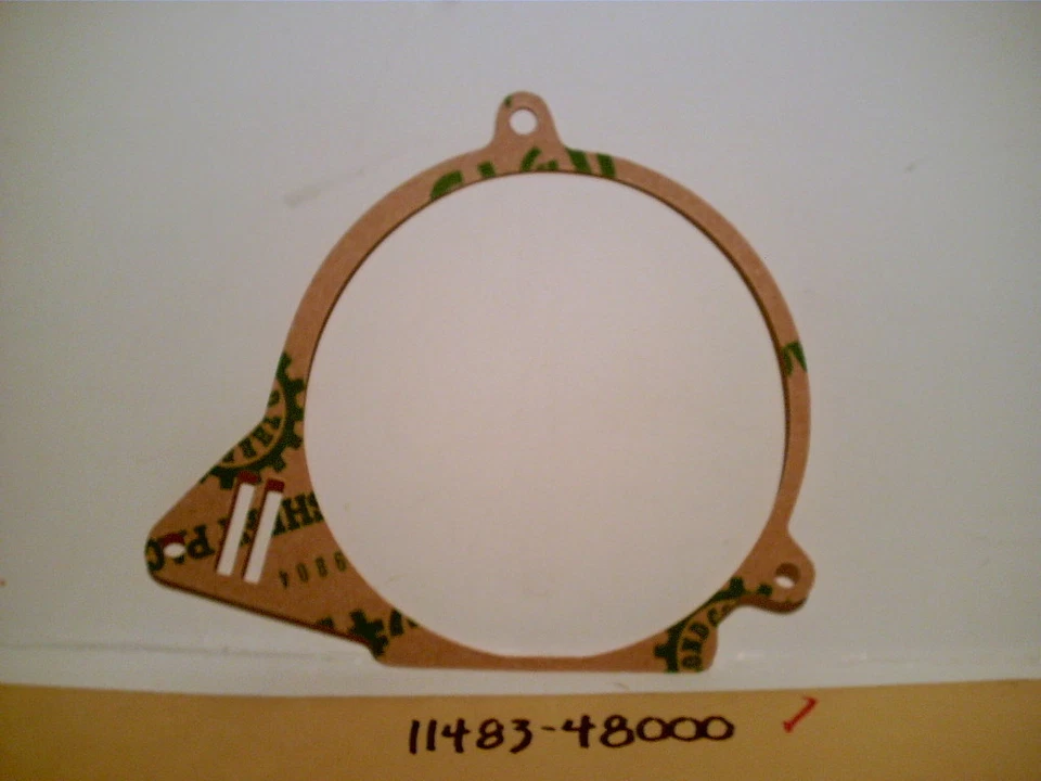 TS125  1978-1981   OEM   LEFT  COVER  GASKET  11483-48000   TS100   1978-1981  - Image 1 of 1