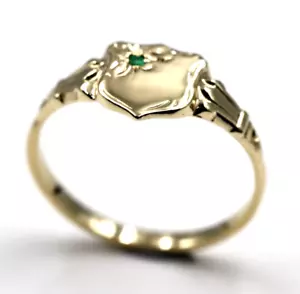 Size O / 7 Genuine 9ct Small Yellow Gold Childs Emerald Shield Signet Ring - Picture 1 of 17