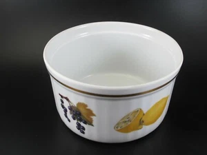 Royal Worcester Evesham SOUFFLE rotondo o SERVIZIO CIOTOLA a costine Inghilterra - Foto 1 di 8