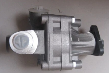 Bomba de dirección asistida Audi A6 Quattro 1995-1998 100 Quattro 1992-1994 V6 2,8 L* Foto 1 de 1