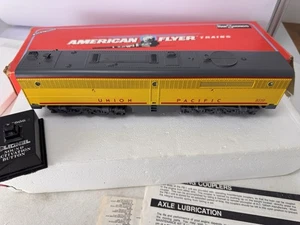 American Flyer 6-48119 Union Pacific B Unit Non-Powered S Gauge Locomotive SOUND - Picture 1 of 10