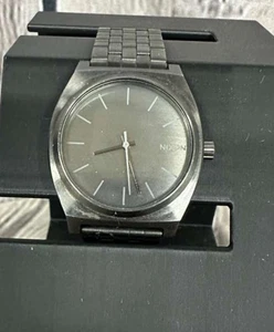 Nixon Minimal The Time Teller 100m Water Resistant Men's Watch Stainless Bracele - Picture 1 of 20