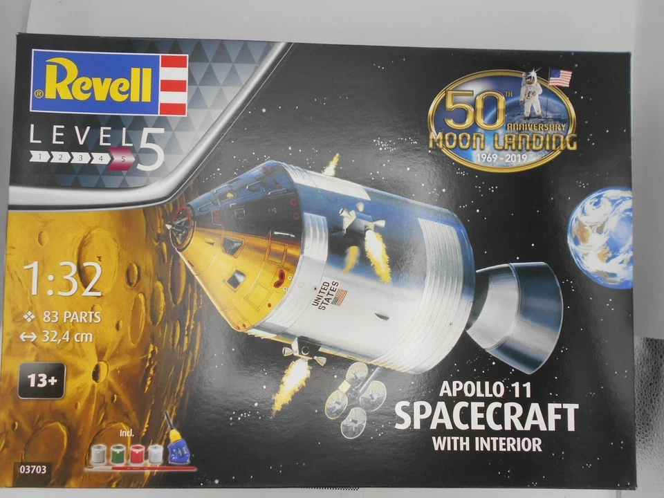 REV03703 by  Revell Apollo 11 Spacecraft con interni 1/32 - Immagine 1 di 1