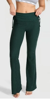 NUEVO CON ETIQUETAS PANTALONES ACAMPANADOS PLEGABLES PUNTO GOFRE ROSA VICTORIA'S SECRET L VERDE BOSQUE PROFUNDO Foto 1 de 4