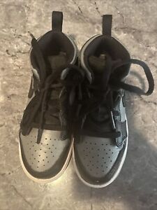 jordan 1 mid shadow red toddler shoes Size 10C