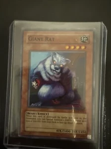 Giant Rat - RP01-EN067 - Common - Retro Pack 2020 Date Reprint - Picture 1 of 7