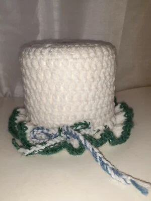 Handmade Crochet Toilet Paper Roll Cover With Green Trim And Bow - Image 1 of 4