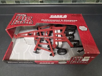 Ertl NIB Big Farm Case IH 530B Disk Ripper Tillage Tractor Implement 1/16 NEW - Image 1 of 4
