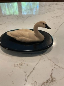 Chris Leiter Carved Stone Swan W/ Pedestal SIGNED - Picture 1 of 6
