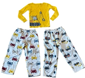 Boys 5t Carters Fleece pajama set bundle - Picture 1 of 9