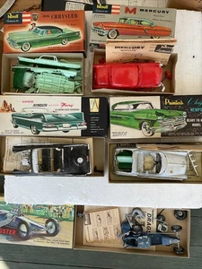 KONVOLUT ORIGINAL Revell 56 Chrysler New Yorker Newport Mecury 59 Fury Dragster Modell - Bild 1 von 24