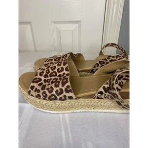 Soda Sandalen Schuhe Keilabsatz Plateau Gepard Knöchelriemen Espadrille braun Damen 8 - Bild 1 von 5