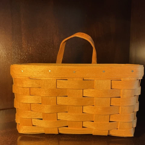 Vintage Longaberger Small Key Wall Hanging Basket 1996 Cover