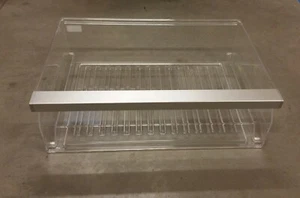 OB 20001808 Thermador Refrigerator Crisper Drawer; P2 - Picture 1 of 3