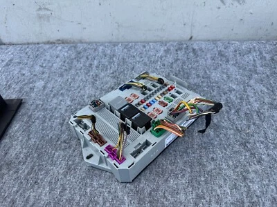 REAR FUSE BOX BODY CONTROL MODULE 9X2314D628  JAGUAR XF XFR OEM (2009-2011) - Image 1 of 2