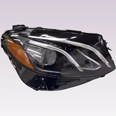 Faro derecho LED EE. UU. MERCEDES-BENZ W213 E200 E250 E300 E400 E450 A2139069208 Foto 1 de 4