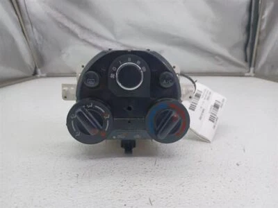 Nissan Sentra Tempter Control 2015-2019 OEM 275109KK1A Foto 1 de 4