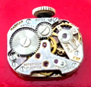 VINTAGE HARMAN 17 JEWELS SWISS WATCH MOVEMENT - Picture 1 of 2
