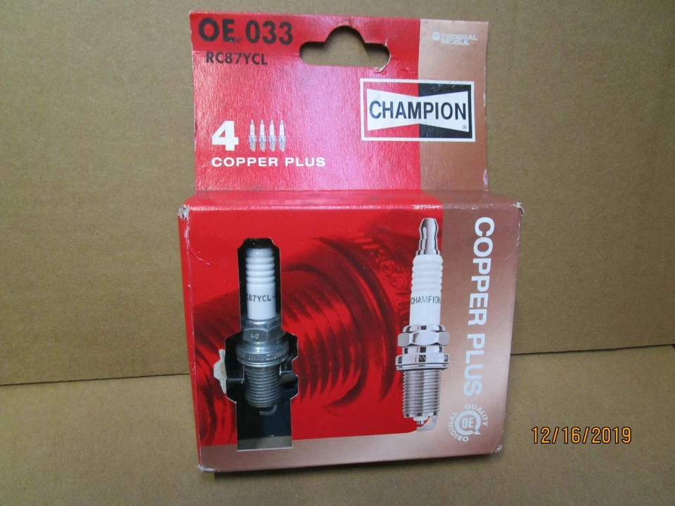  CHAMPION COPPER SPARK PLUG RC87YCL OE 033 X 4 PACK  - Image 1 of 1
