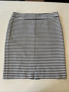 Banana Republic Skirt Women's Size 10 Striped White And Black - Picture 1 of 5