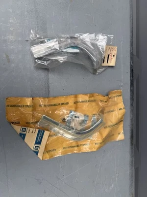 Chevrolet Passenger 1963 molduras de cejas superiores - Nuevo de Lote Antiguo - 3827131/3827132 Foto 1 de 4