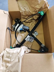 New Genuine GM 2004-06 SRX FRONT DRIVER WINDOW REGULATOR ASSEMBLY 25773049 - Picture 1 of 6