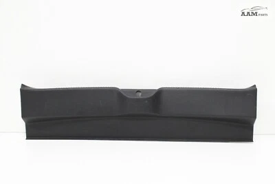 CHRYSLER 300 2015-2023 maletero trasero umbral placa de desgaste cubierta panel moldura OEM Foto 1 de 4
