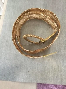 Damen Gürtel Geflochten Kunststoff Farbe Gold und weiß  - Bild 1 von 3