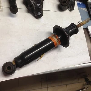 33521101081 33521108171 1101081 1108171 STOSSDÄMPFER HINTEN BMW E3 2.5 2.8 3.0 S - Bild 1 von 1