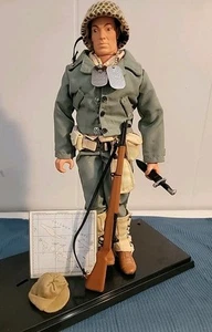 1997 Gi Joe Figure D-Day Salute, 1/6 scale, Minty Estate Fresh Display Condition - Picture 1 of 21