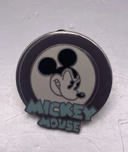 Disney Pin 2010 Oh Mickey! Expressions Series Purple Mickey Mouse Trading 75889 - Picture 1 of 4