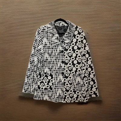 Chaqueta Kaktus para mujer talla mediana negra blanca arte para usar medios mixtos Lagenlook Foto 1 de 4