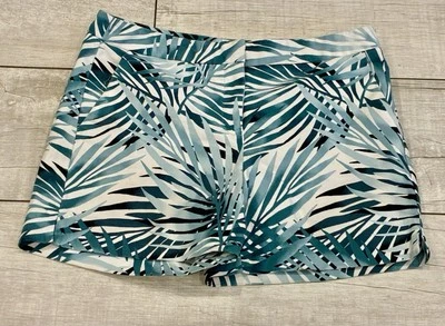 White House Black Market Micro Shorts Sz 4 Green Palm Print Tropical Beach Vaca - Image 1 of 4
