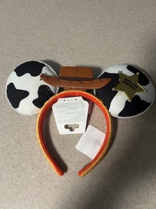 Disney Parks 2025 Toy Story Woody Sheriff Stirnband für Erwachsene Neu mit Etikett - Bild 1 von 2