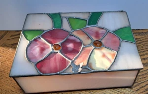 Stained/Slag Glass Trinket Box With Flowers And Butterfly - Picture 1 of 10