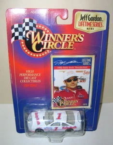 Jeff Gordon Winner's Circle Lifetime Series #4 of 6 ~ 1:64 Diecast Car Baby Ruth - Picture 1 of 3