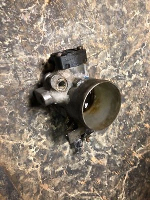 Корпус дроссельной заслонки/клапан в сборе DODGE INTREPID 96 97 - Изображение 1 из 3