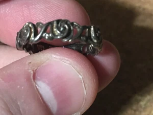 ANELLO VINTAGE ARGENTO STERLING 925 FLOREALE FILA DI FIORI MISURA 8 / ERRATEWAY052 - Foto 1 di 8