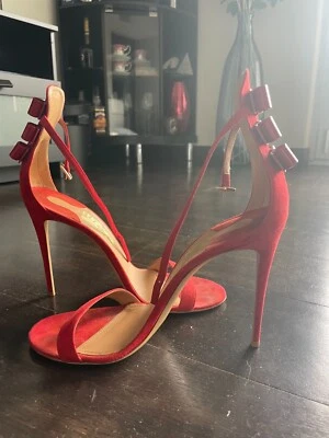 Sandalias Angie Salvatore Ferragamo de gamuza roja con detalles de lazo talla 10 Foto 1 de 4