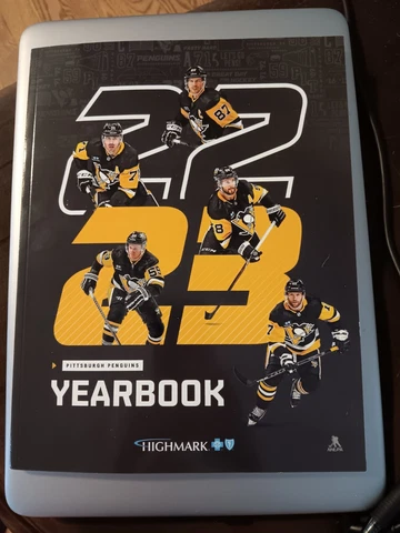 Pittsburgh Penguins 2022 2023 Yearbook Sidney Crosby - 2022-2023 charity bag Cover