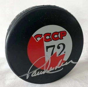 Paul Henderson Team Kanada vs Russland signiert 72 Kanada/CCCP Split Puck + JSA COA - Bild 1 von 2