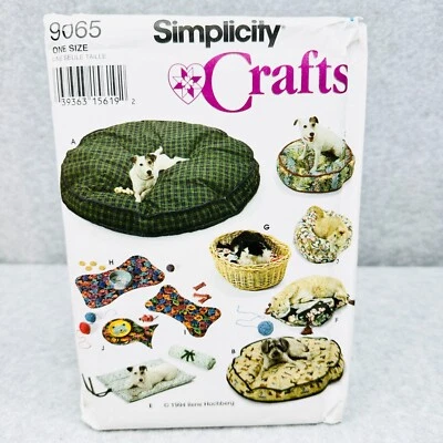 Simplicity 9065 Pet Beds and Place Mats Cat Dog Puppy Kitten Sewing Pattern - Image 1 of 4
