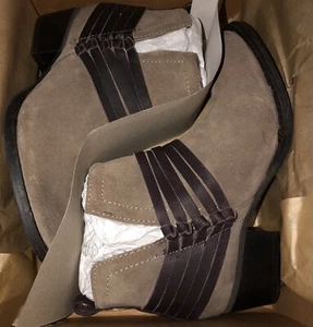 Diba Skyler Dark Brown/ TaupeLeather Split Booties Slip On 54649 Women Sz 6.0 - Picture 1 of 6